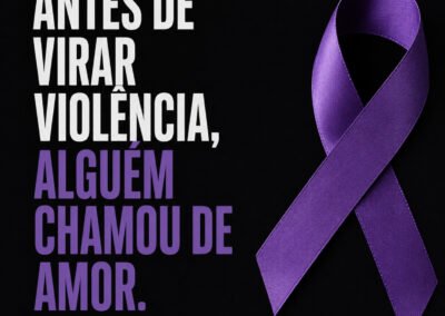 Grupo Não é só um comentário (Júlya e Lara)