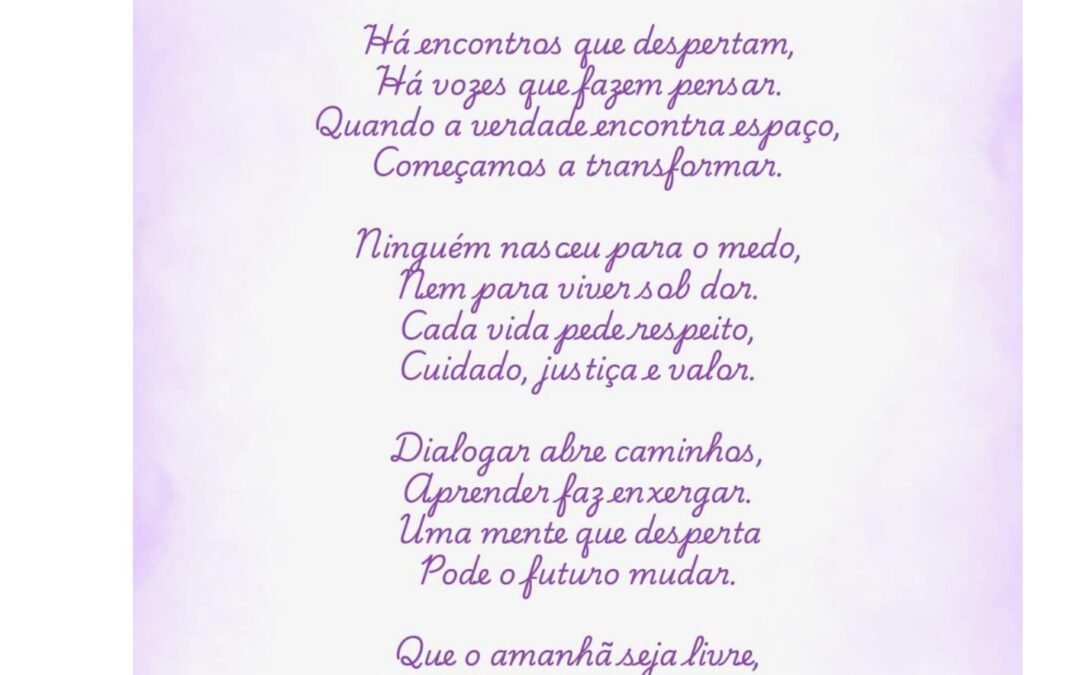 Grupo Vozes de agosto lilás